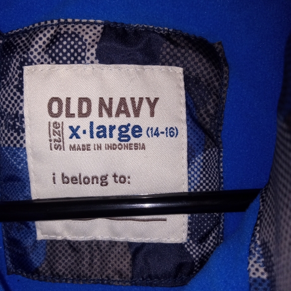 Old Navy skull design puffer jacket - Picture 2 of 4